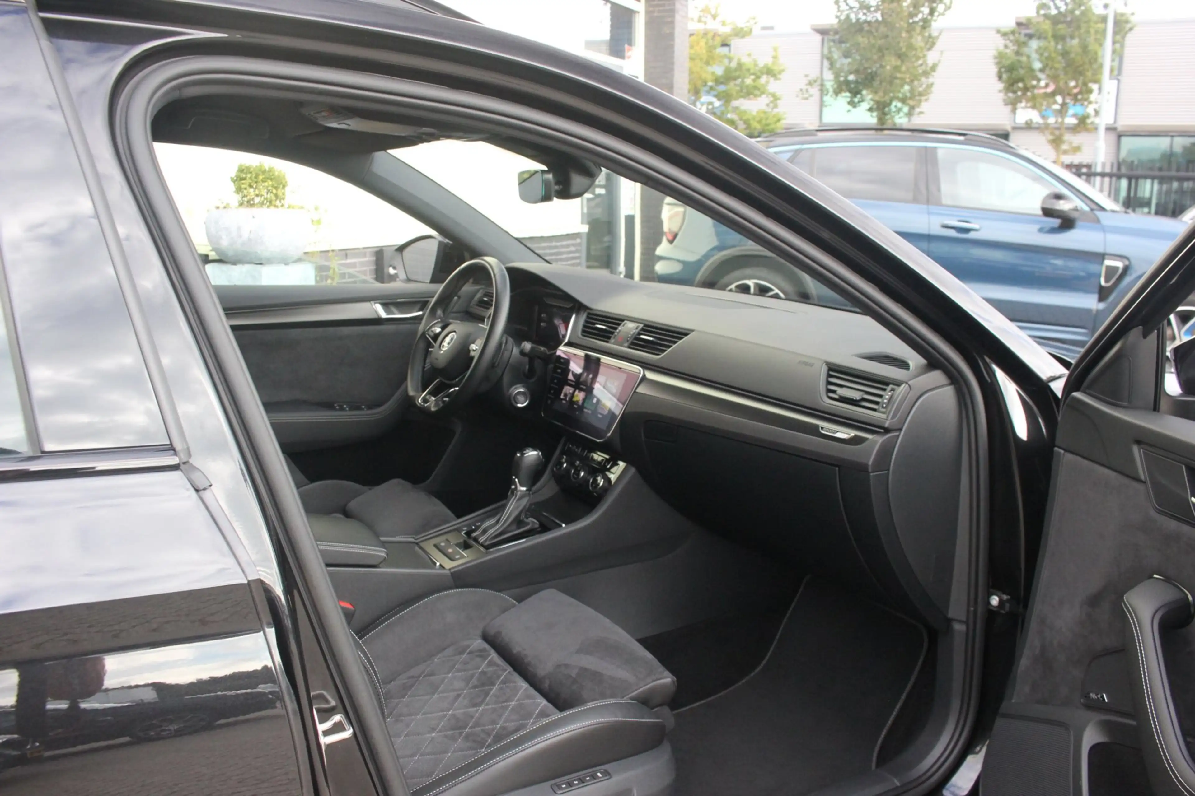 Skoda Superb Combi 1.4 TSI iV Sportline | Trekhaak | 360 Camera — photo 4
