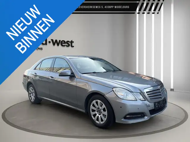 Mercedes-Benz E 220 Mercedes E220 CDI Sedan Automaat