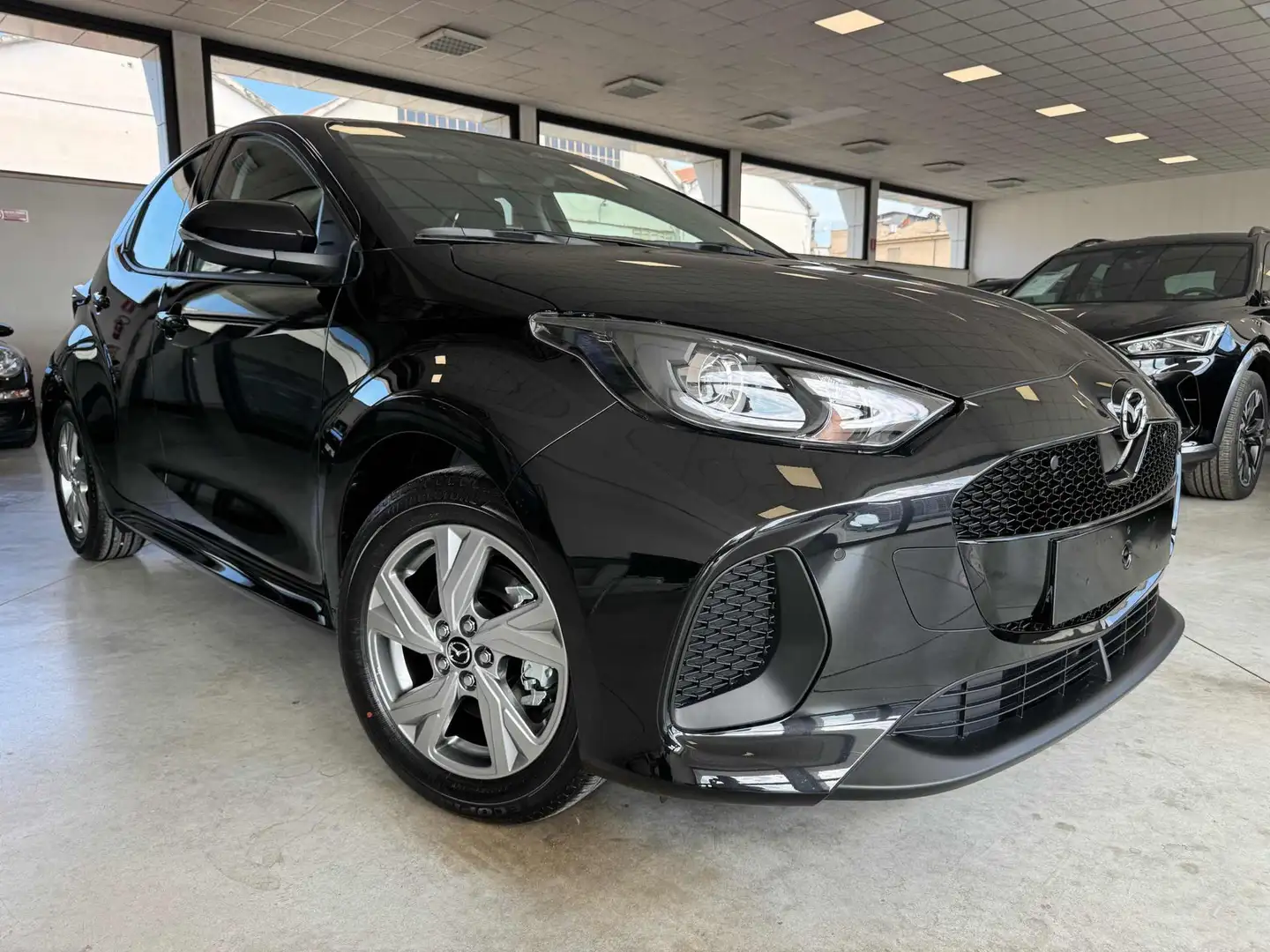Mazda 2 Mazda2 Hybrid 1.5 VVT e-CVT Full Hybrid Elec. Excl Nero - 2