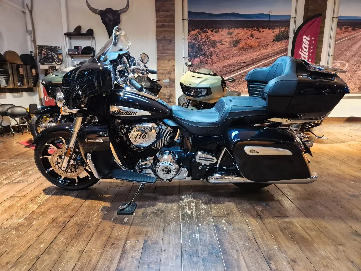 Indian Roadmaster Limited Vorteilspaket  500€/2,99% Negro - 1