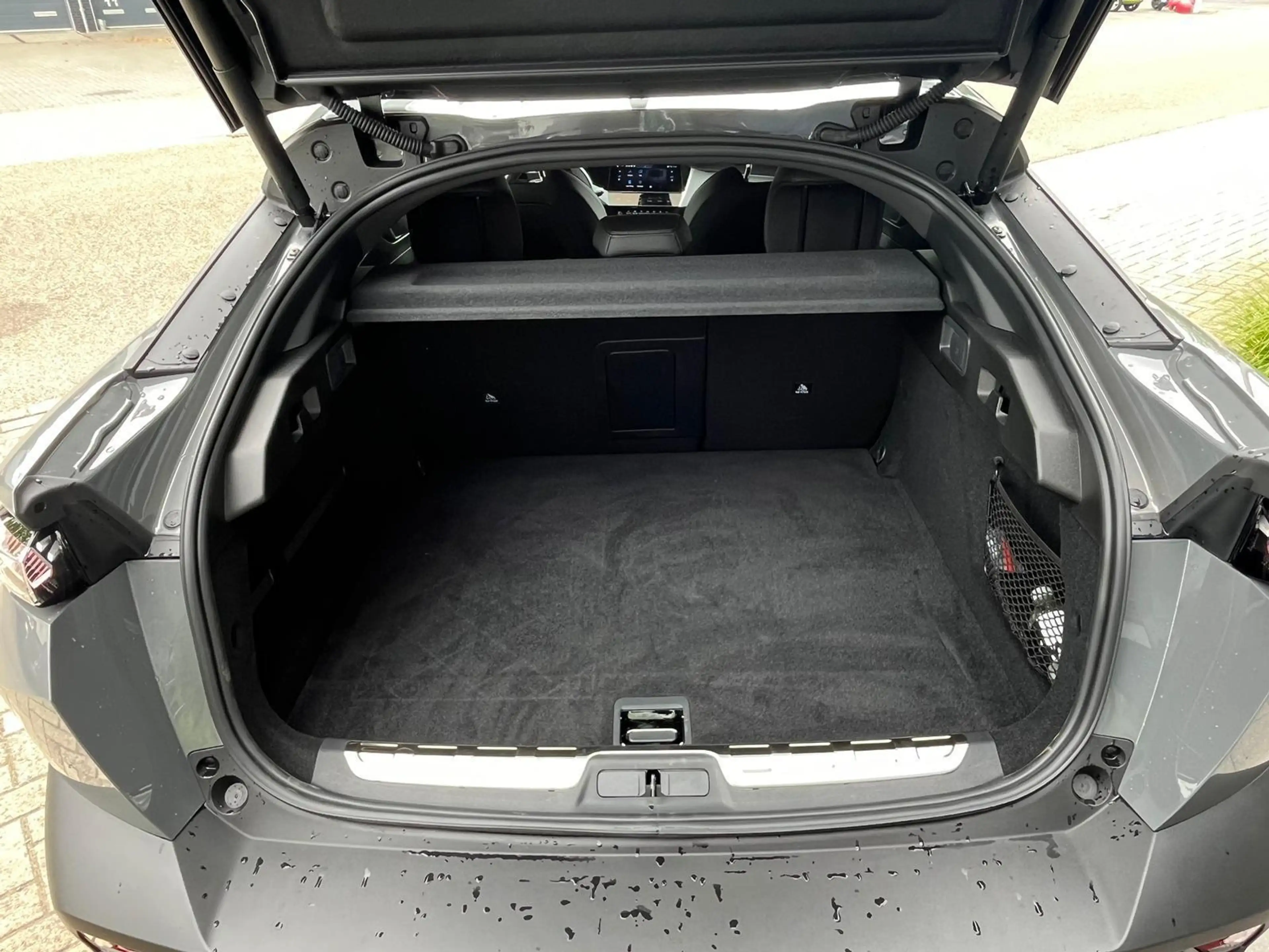 Peugeot 408 1.2 HYBRID 145 e-DSC6 GT verwacht — photo 12