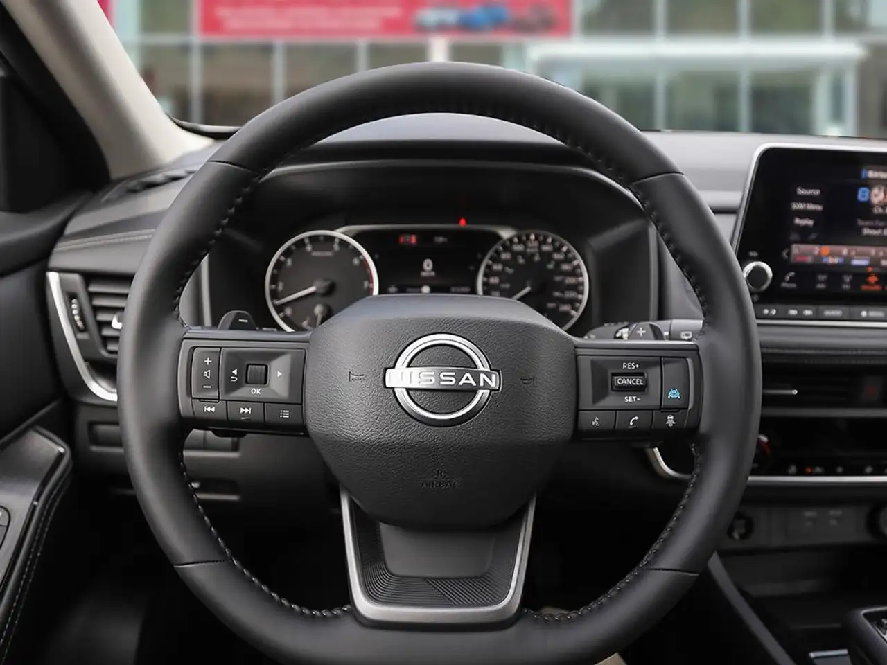 Nissan Rogue снимка Nissan Rogue
