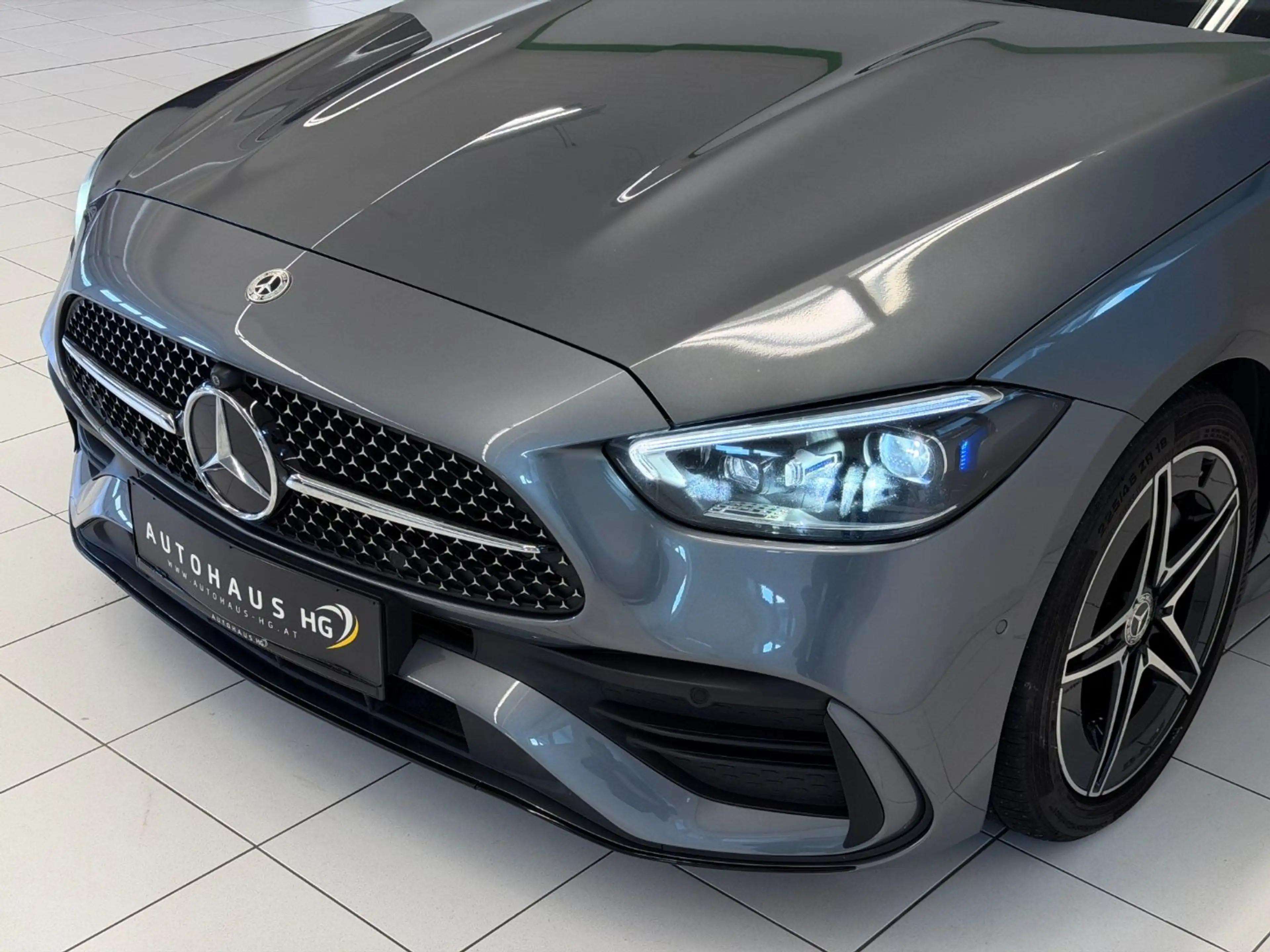 Mercedes-Benz C 220 C-Klasse C 220 d AMG Line 4Matic — photo 6
