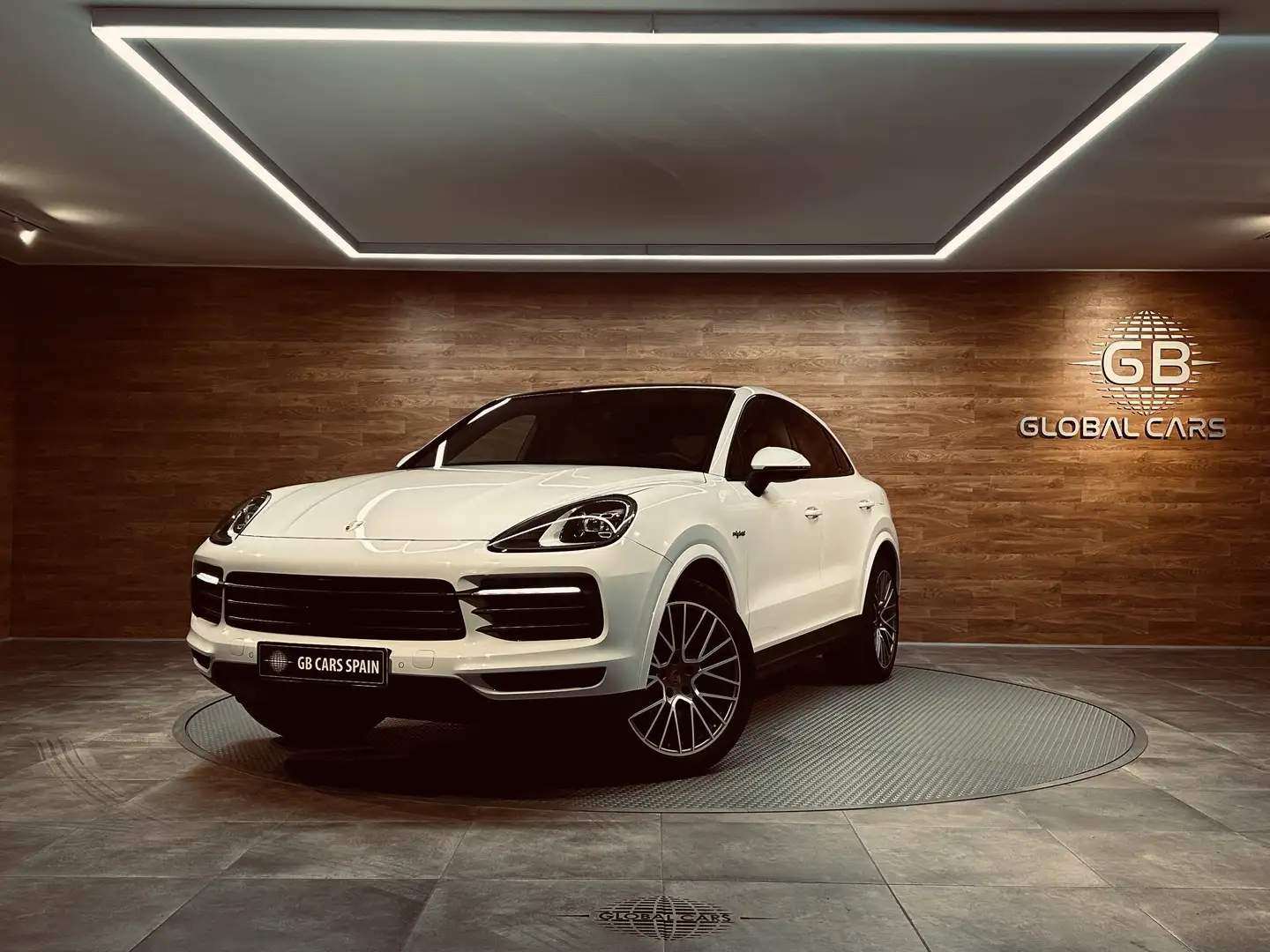 Porsche Cayenne E-Hybrid Coupé Aut. Blanc - 1