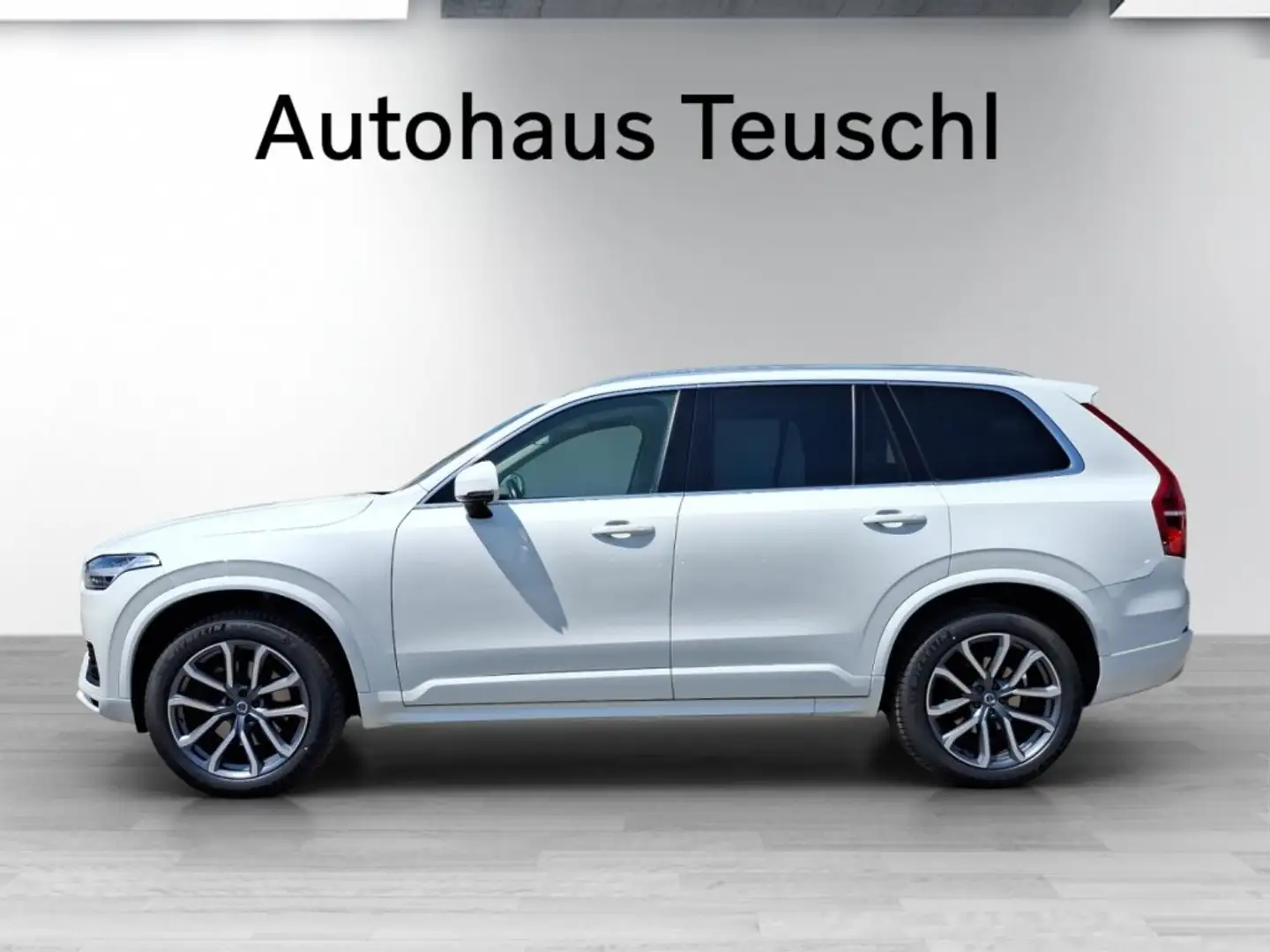 Volvo XC90 Momentum Pro AWD Weiß - 2