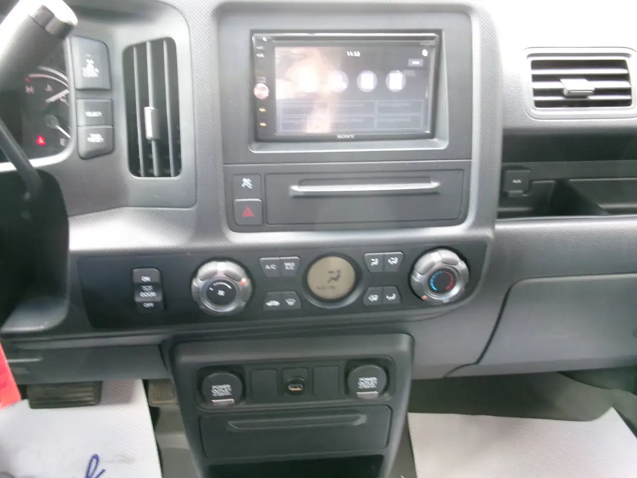 Honda Ridgeline photo Honda Ridgeline