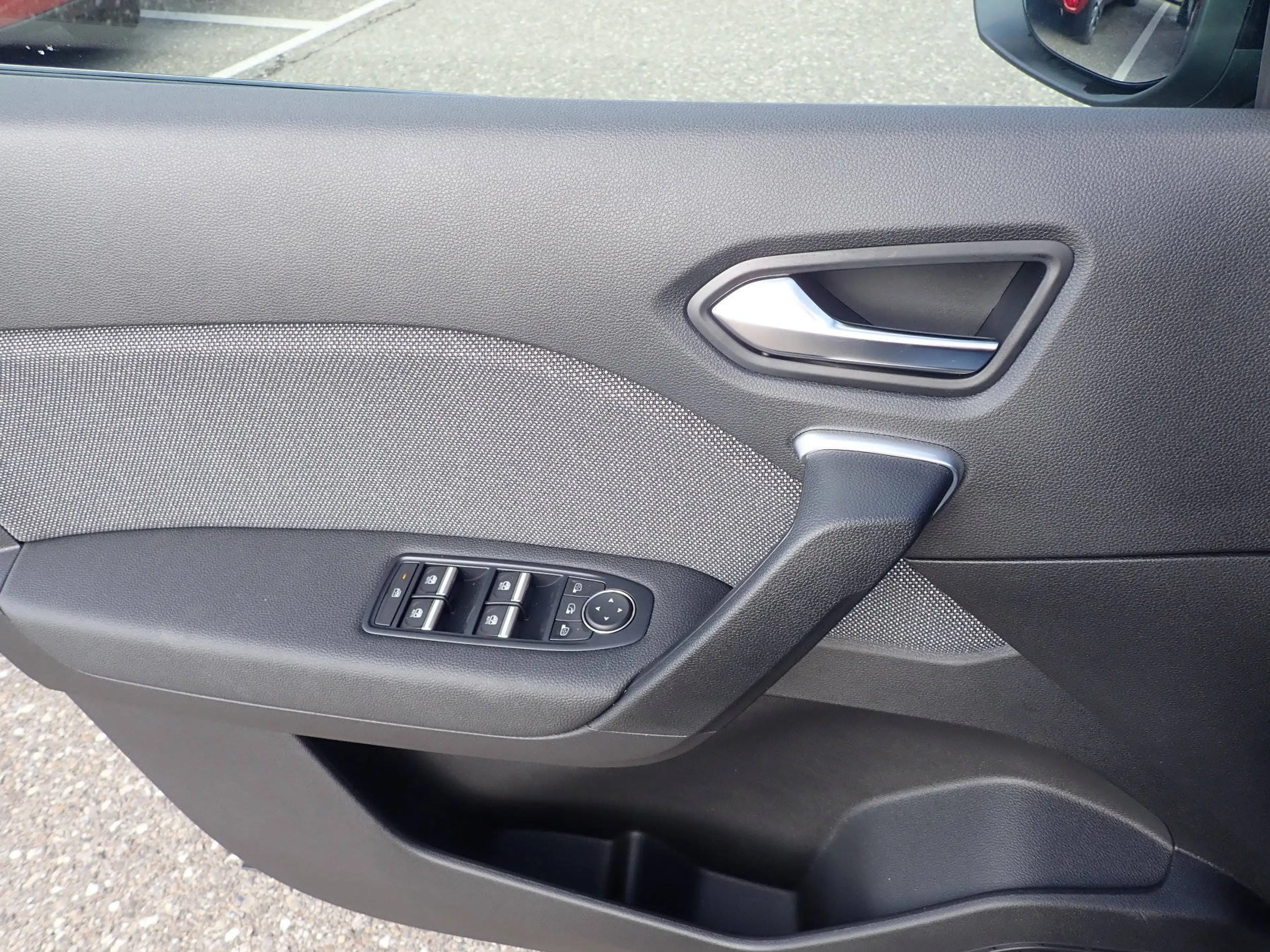 Renault Symbioz KISS Full Hybrid E-Tech 160 — photo 15