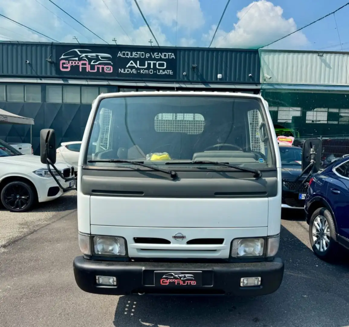 Nissan Cabstar 120.35 3.0 Tdi PL-RG Cabinato L *IVA COMPRESA* Biały - 2