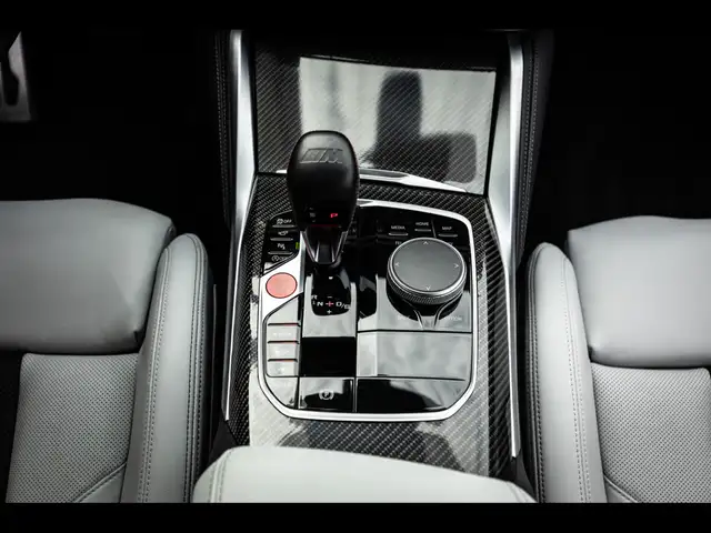 BMW M4 view 12