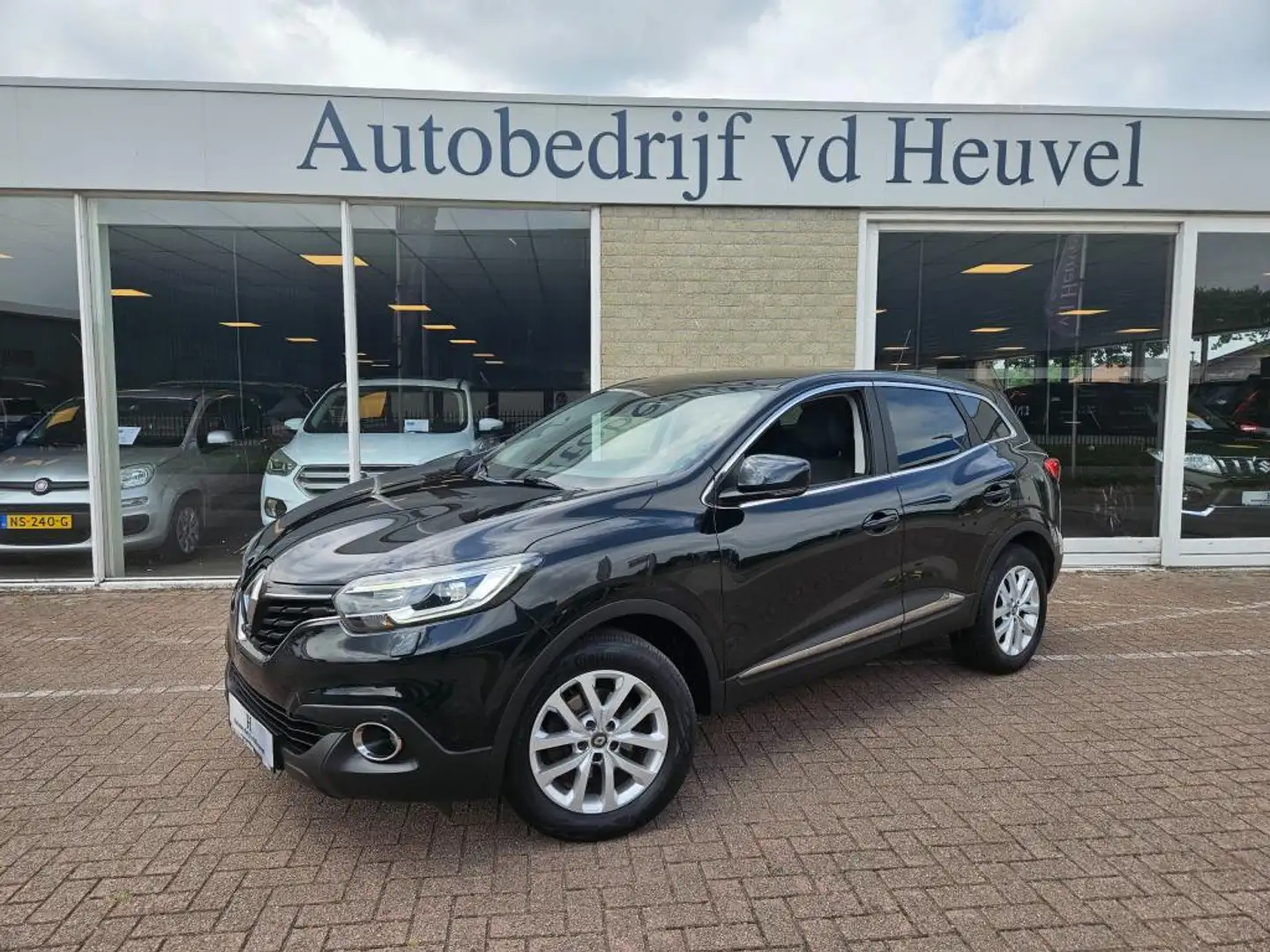 Renault Kadjar 1.2 TCe Limited Carplay*Leder*Stoelverw.*Climate*C Zwart - 1