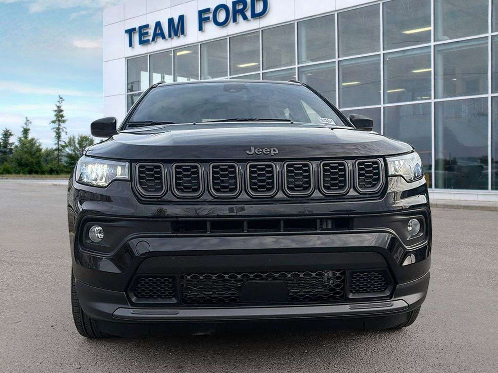2026 Jeep Compass North — photo 2