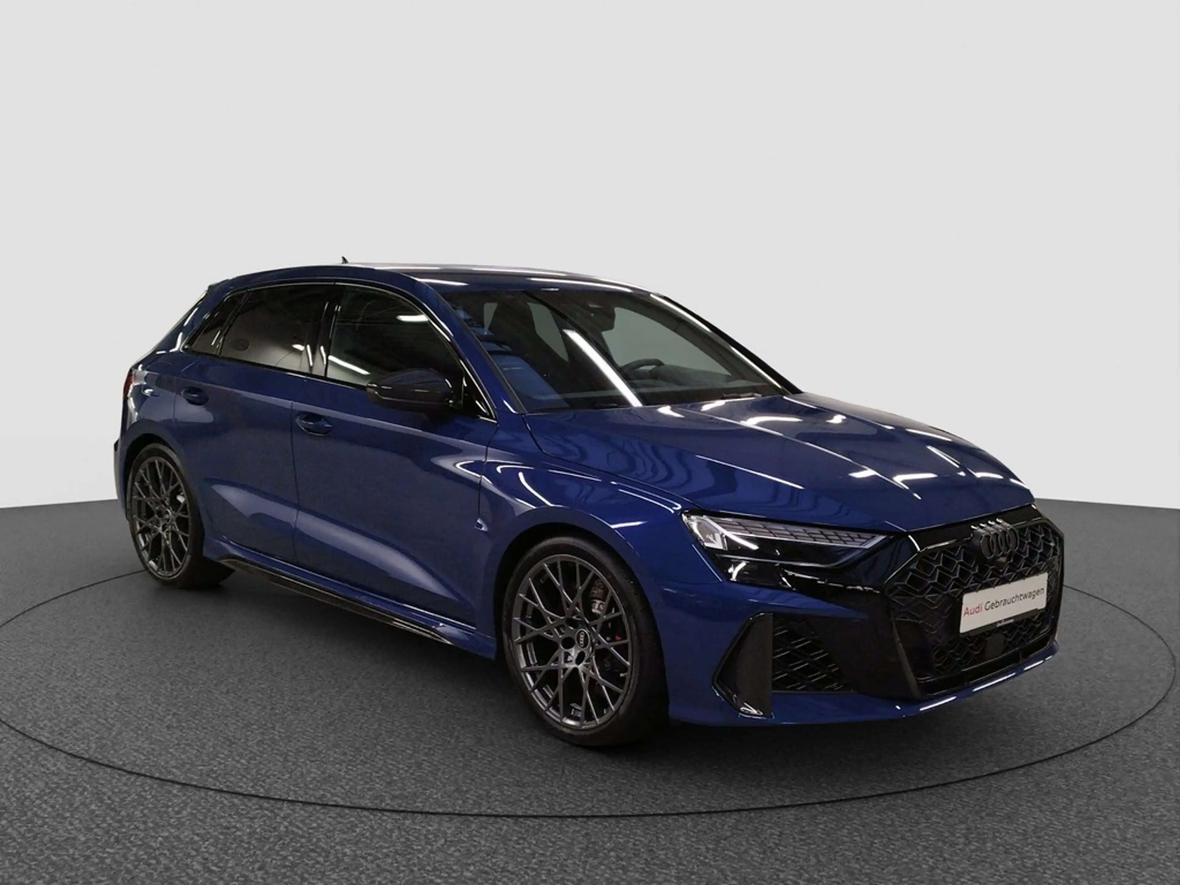 Audi RS3 Sportb. 2.5 TFSI qu. Matrix ACC Kamera SONOS — photo 7