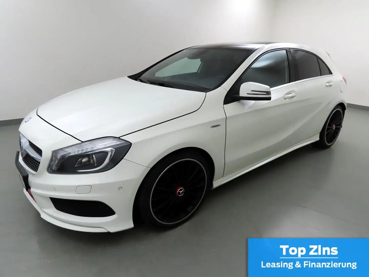 Mercedes-Benz A 250 2.0 Aut AMG-Line Sport Xenon+HK-Sound+SHZ Bianco - 2