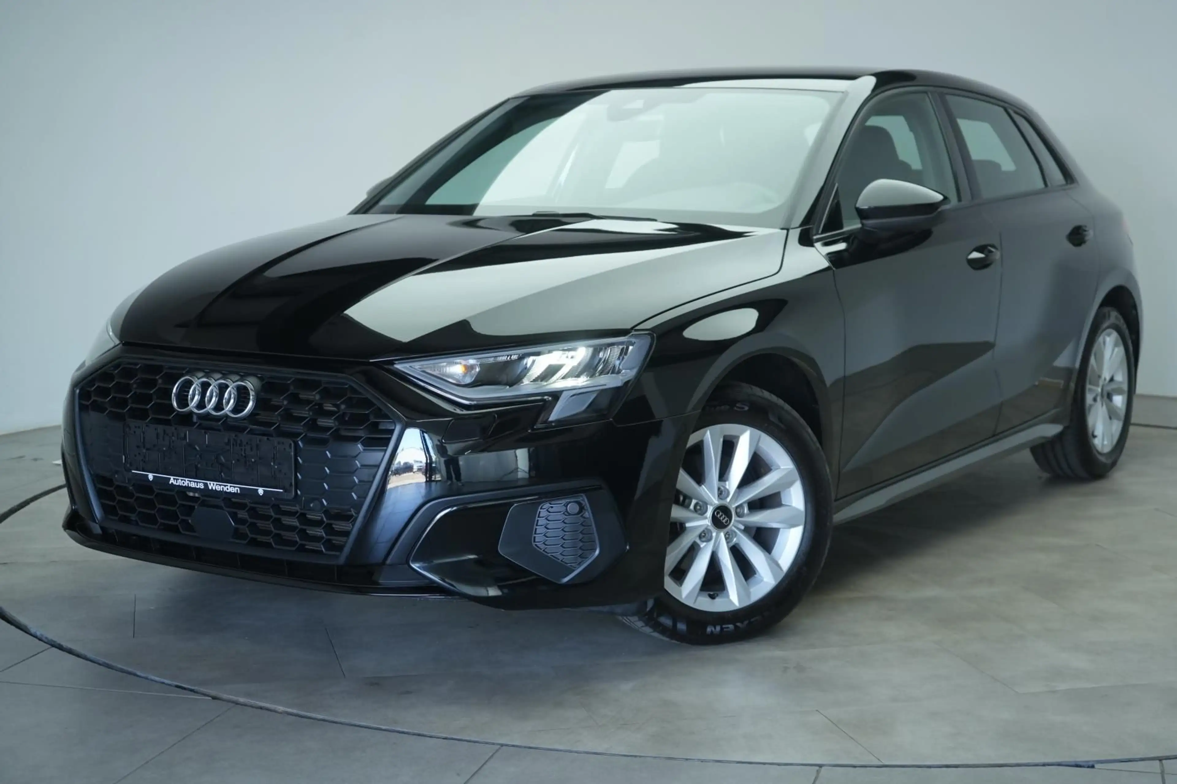 Audi A3 35 TFSI Sportback LED/Lane/Virtual/Tempomat — photo 3