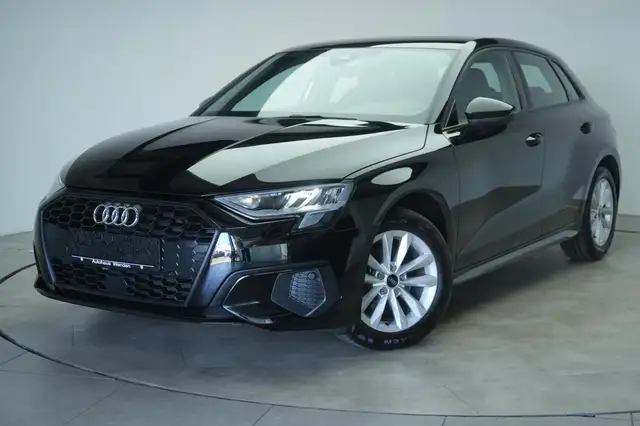 Audi A3 view 3