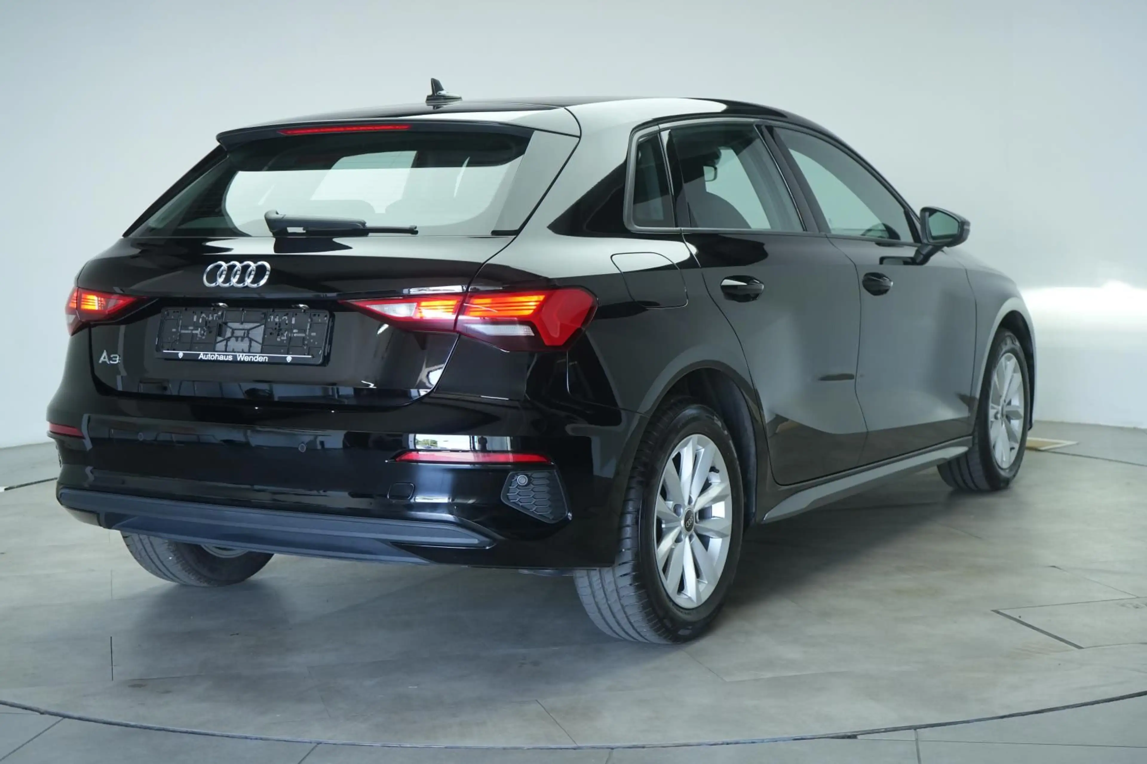 Audi A3 35 TFSI Sportback LED/Lane/Virtual/Tempomat — photo 6