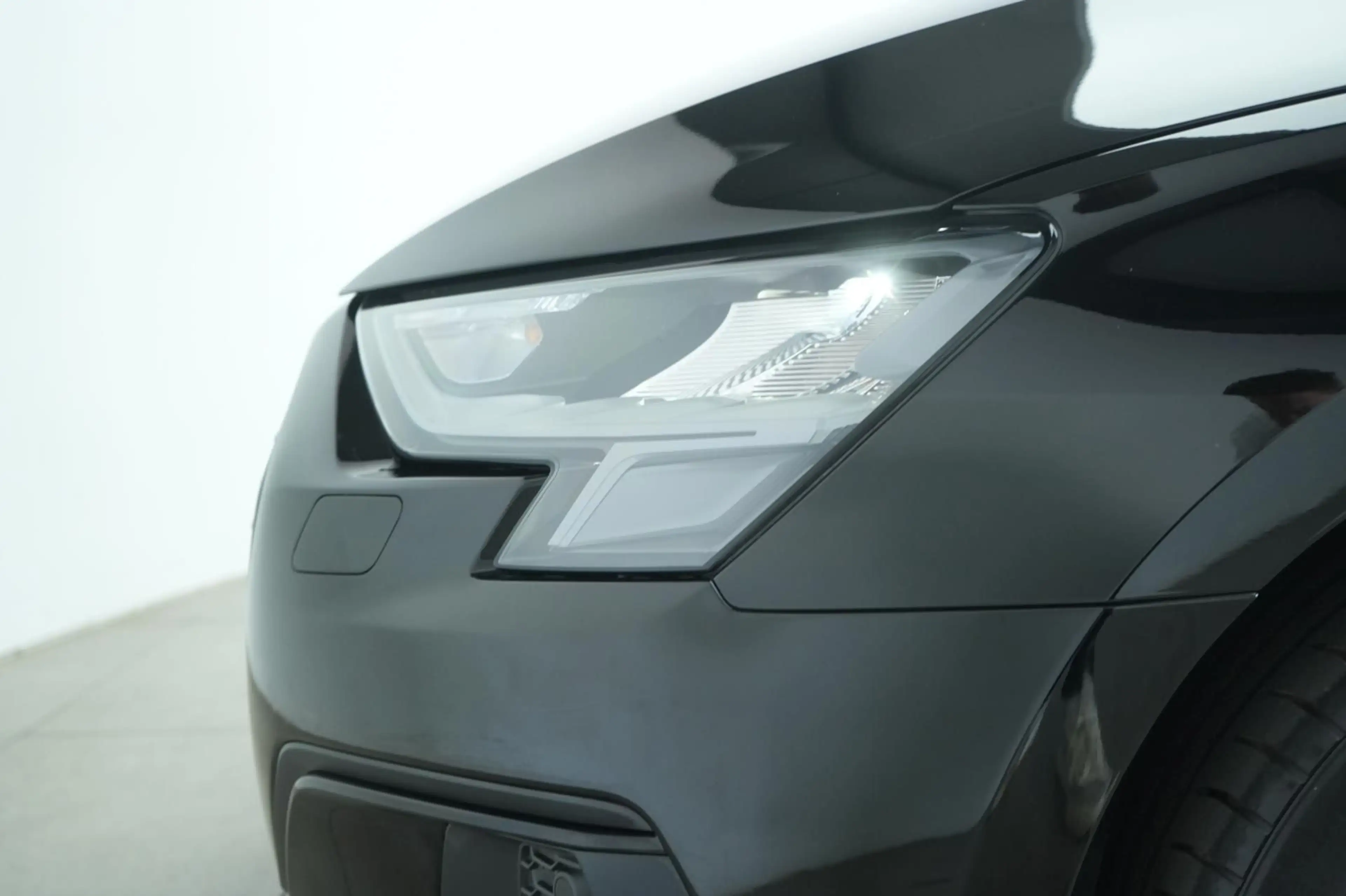 Audi A3 35 TFSI Sportback LED/Lane/Virtual/Tempomat — photo 9