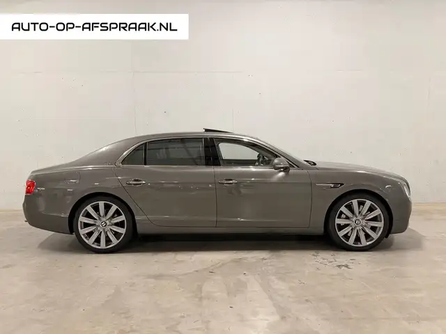 Bentley Flying Spur 6.0 W12 Apple Car Play Dealer Onderhouden Pano