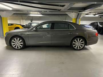 6.0 W12 Apple Car Play Dealer Onderhouden