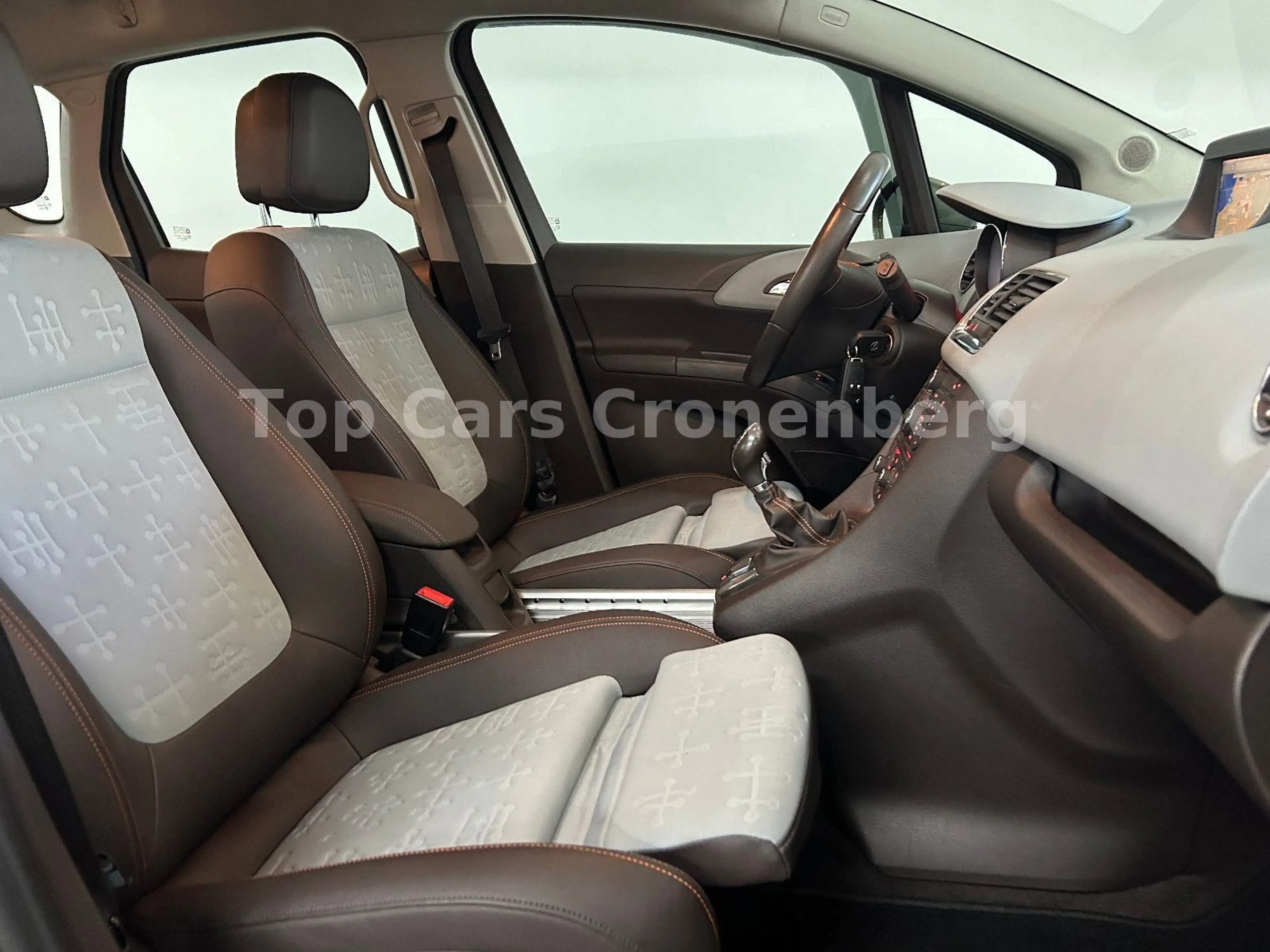 Opel Meriva 1.4 B Innovation*Leder*Navi*PDC*SHZ*EURO5 — photo 7