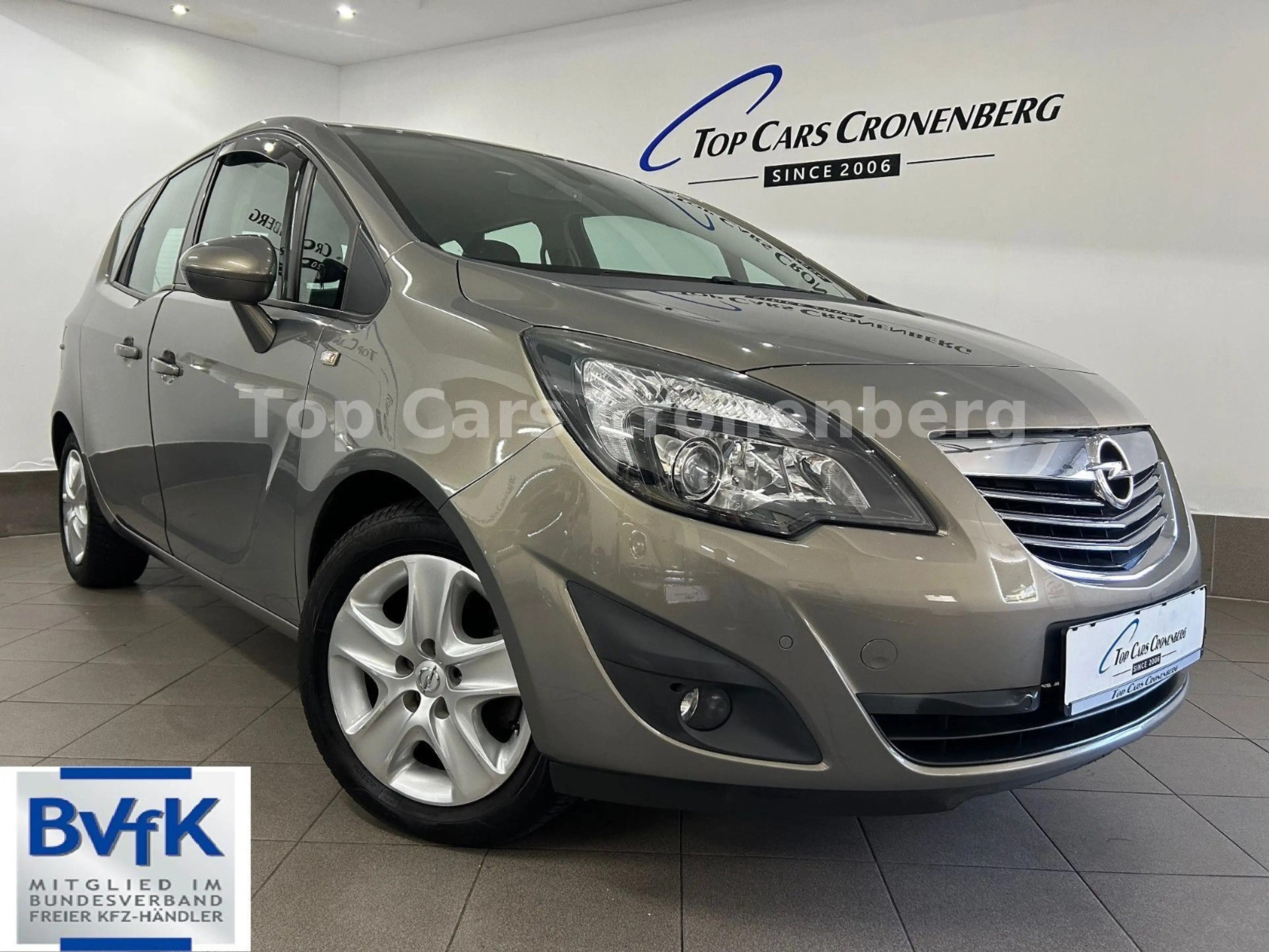 Opel Meriva 1.4 B Innovation*Leder*Navi*PDC*SHZ*EURO5