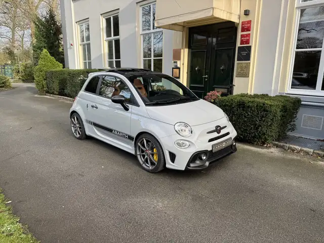 Abarth 595 Competizione Abarth 70th Anniversary, Beats, Sabelt, Carbon, Sp