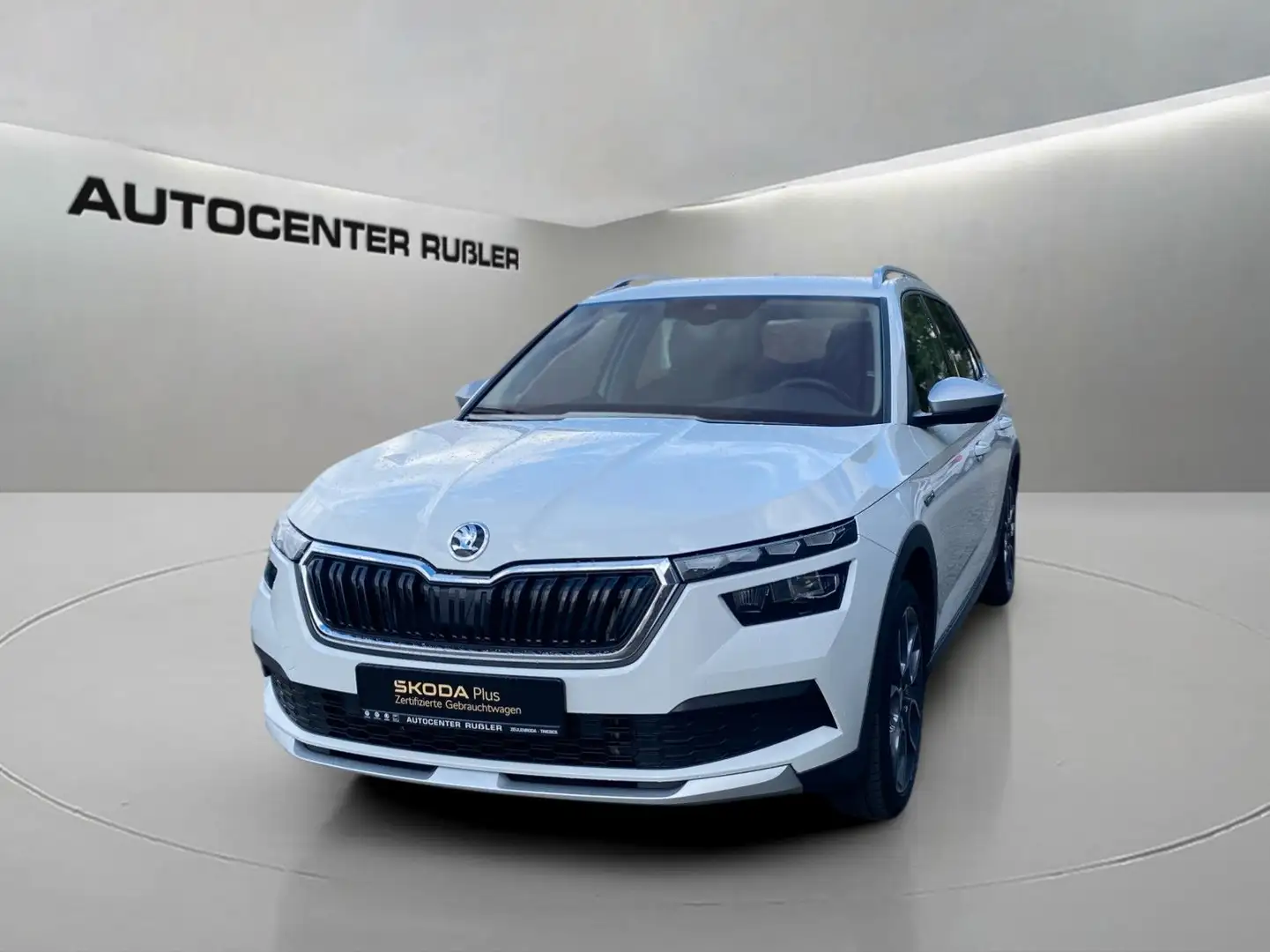 Skoda Kamiq Scoutline 1.0 TSI DSG AHK, KLIMA,SMARTLINK Weiß - 1