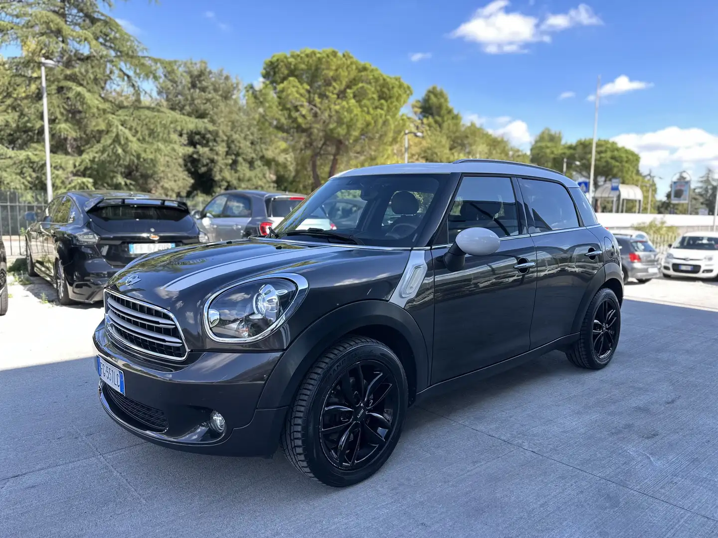 MINI Cooper D Countryman 1.6 Park Lane Plus Brun - 2