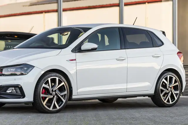 Volkswagen Polo view 15