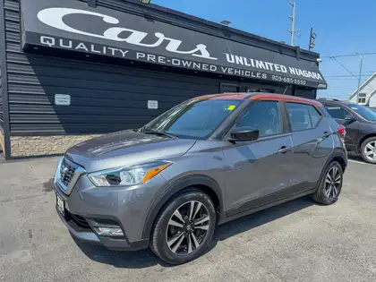 Gray 2018 Nissan Kicks SV FWD SUV / Crossover Front-Wheel Drive Continuously Variable Transmission