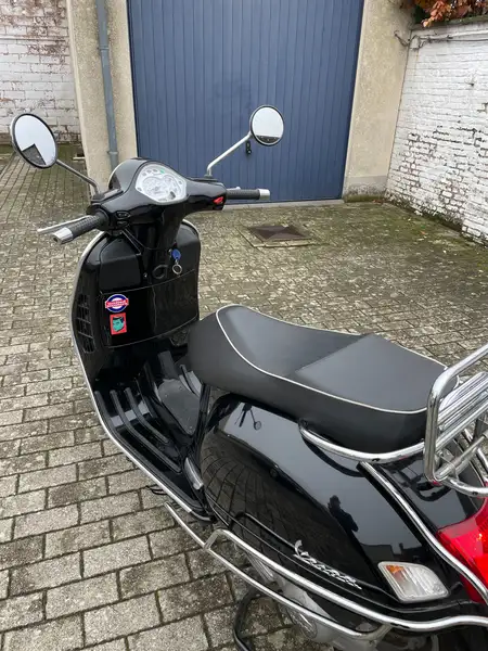 Vespa GTS 125 - foto 2