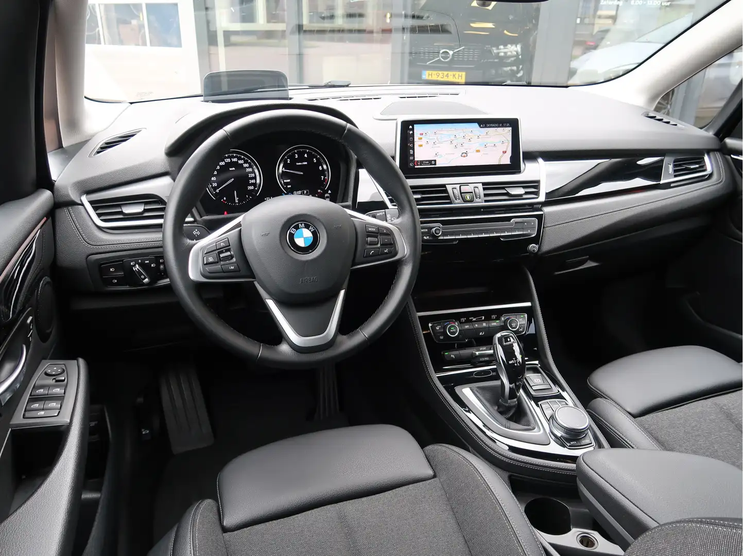 BMW 218 2-serie Active Tourer 218i Executive Edition | Com Grijs - 2
