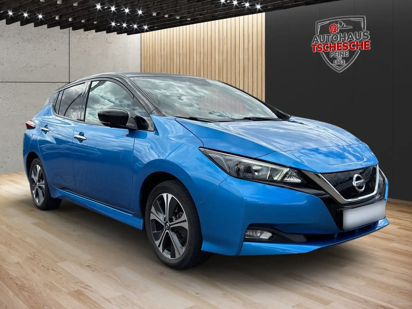 Nissan Leaf 62 kWh - 160kW/218PS Bleu - 2
