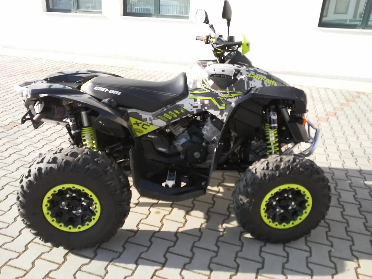 Can Am Renegade 850 Fekete - 1