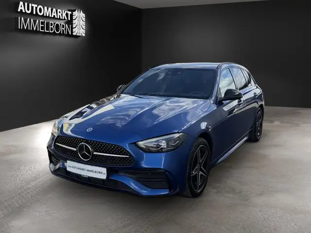 Mercedes-Benz C-Class view 3