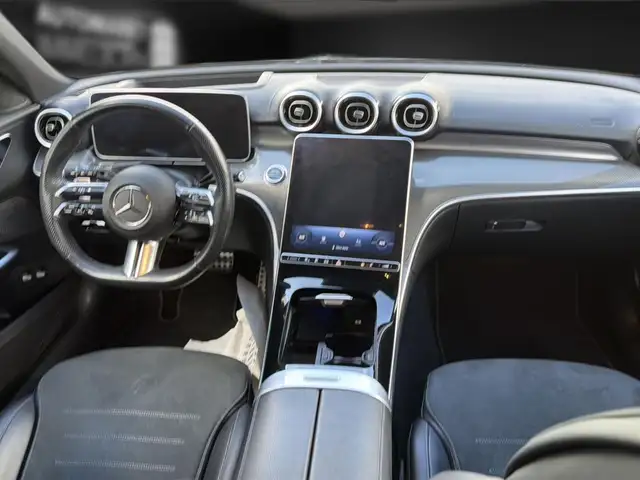 Mercedes-Benz C-Class view 15