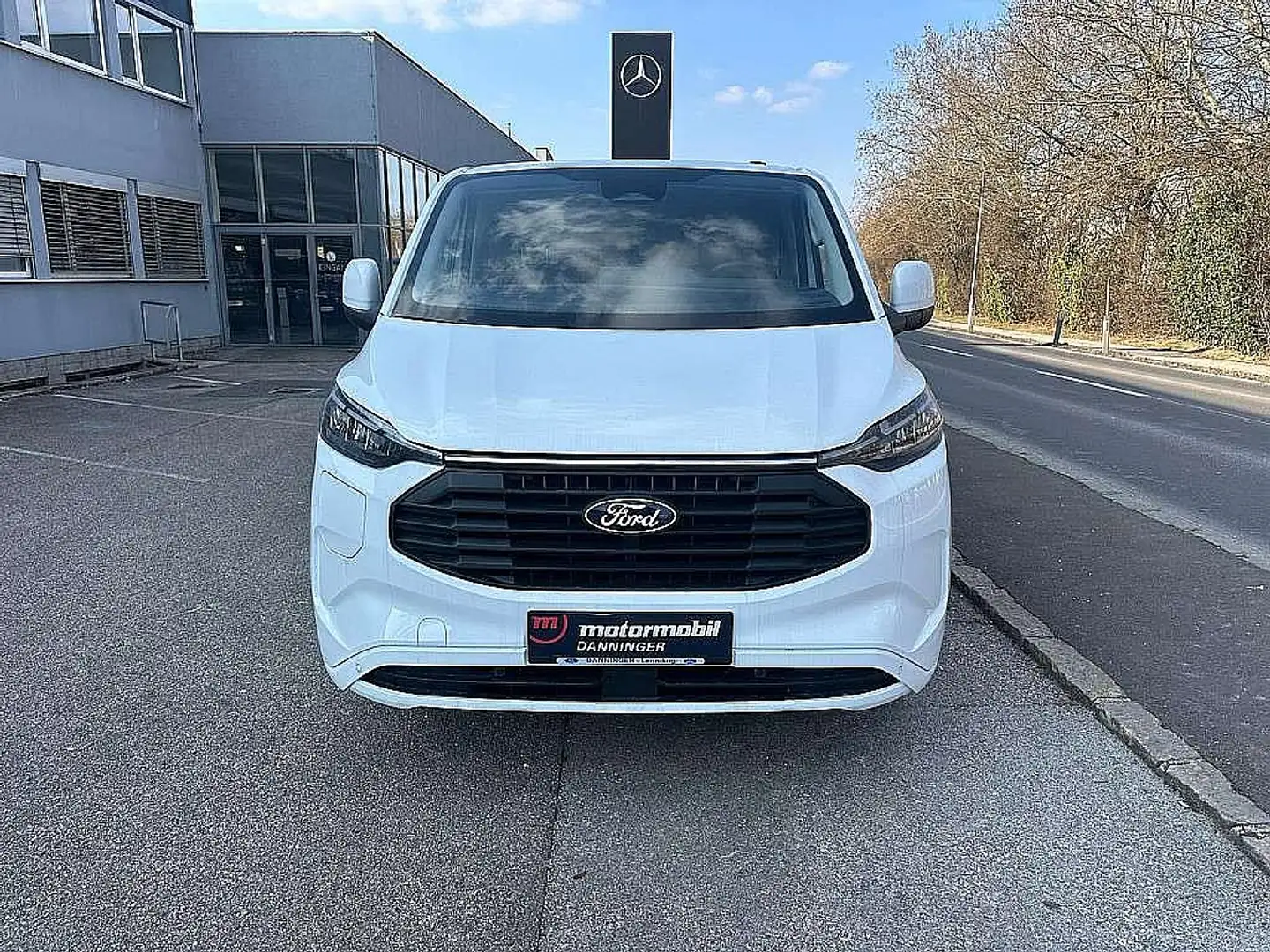 Ford Transit Custom Kasten 2,5 PHEV L2H1 320 Limited... Білий - 1