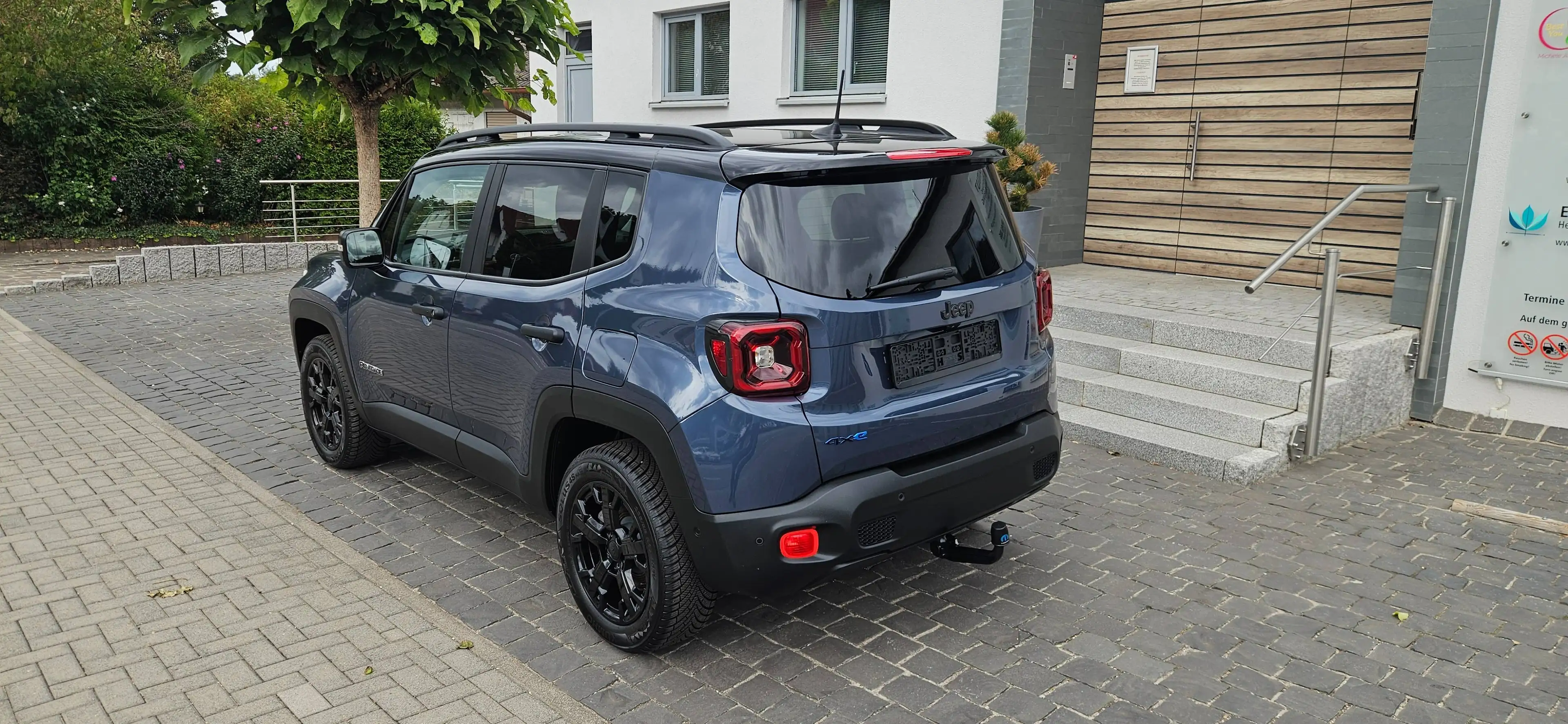 Jeep Renegade North Star Plug-In-Hybrid 4xe - Elektro | 4x4 | 1. Hand — photo 14