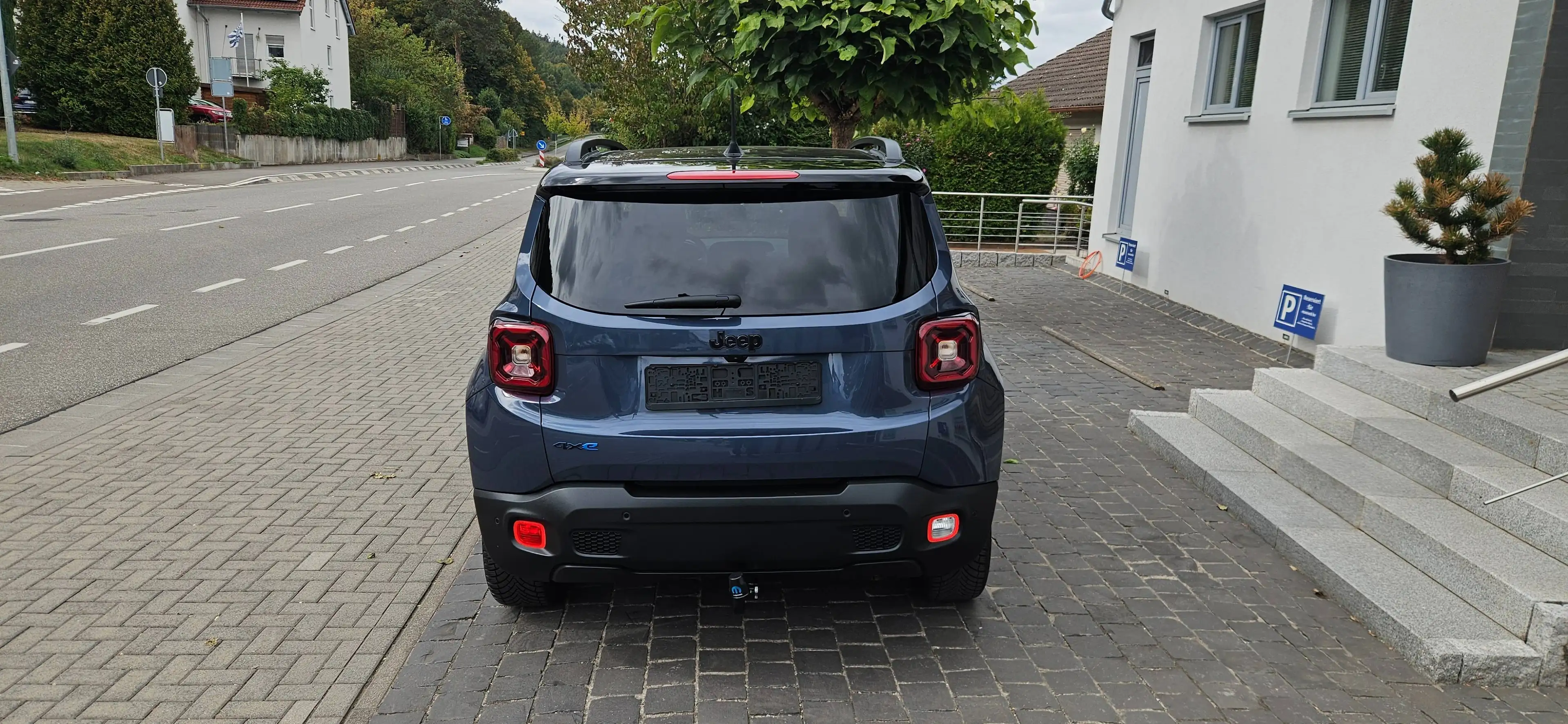 Jeep Renegade North Star Plug-In-Hybrid 4xe - Elektro | 4x4 | 1. Hand — photo 11