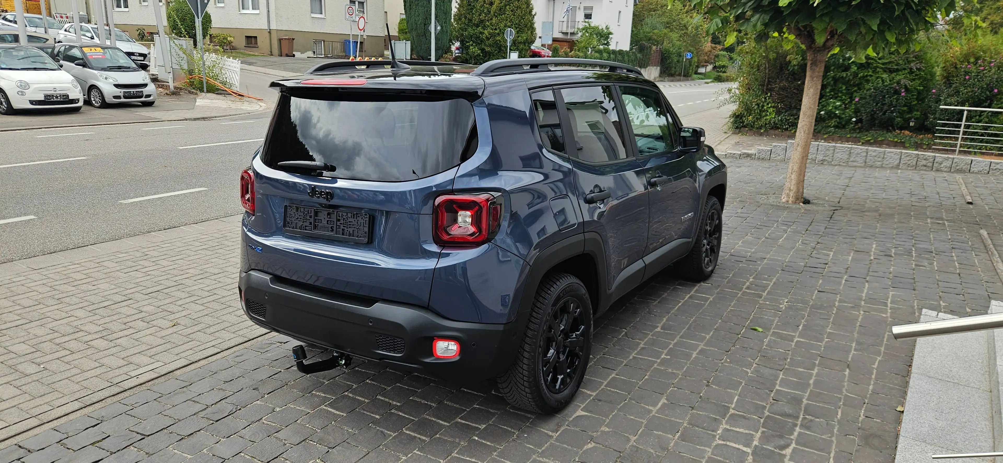 Jeep Renegade North Star Plug-In-Hybrid 4xe - Elektro | 4x4 | 1. Hand — photo 9