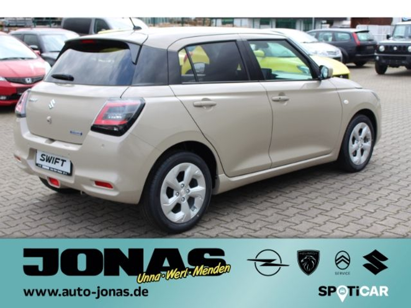 Suzuki Swift Comfort Hybrid — photo 6