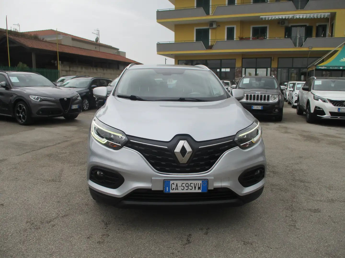 Renault Kadjar KADJAR 1.5 115CV E6D SPORT EDITION2 AUTOMATICA/NAV Zilver - 2