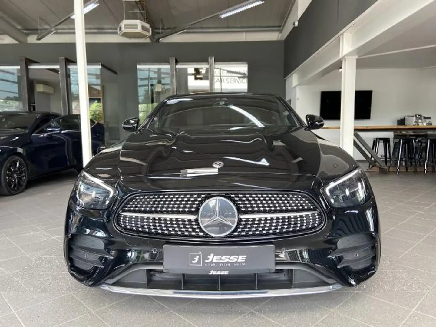 Mercedes-Benz E 400 d AMG MY21 4M LED Pano MBUX RCAM Noir - 2