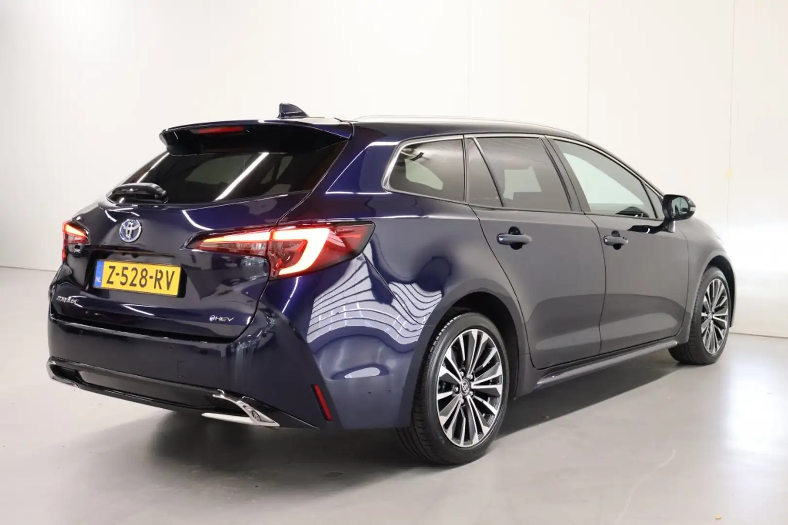 Toyota Corolla Touring Sports Hybrid 140 Dynamic Azul - 2