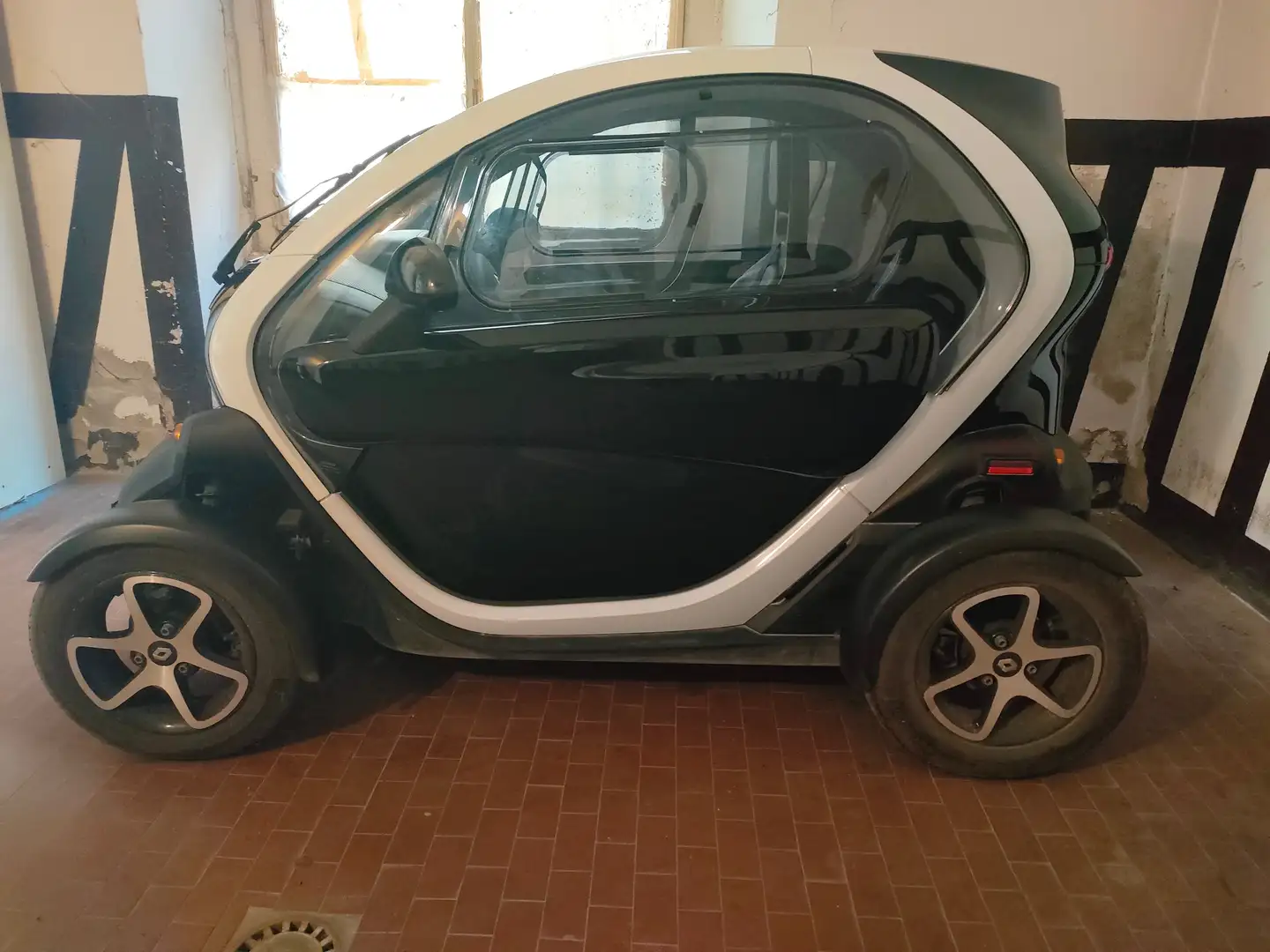 Renault Twizy LIFE FLEX 80 Nero - 2