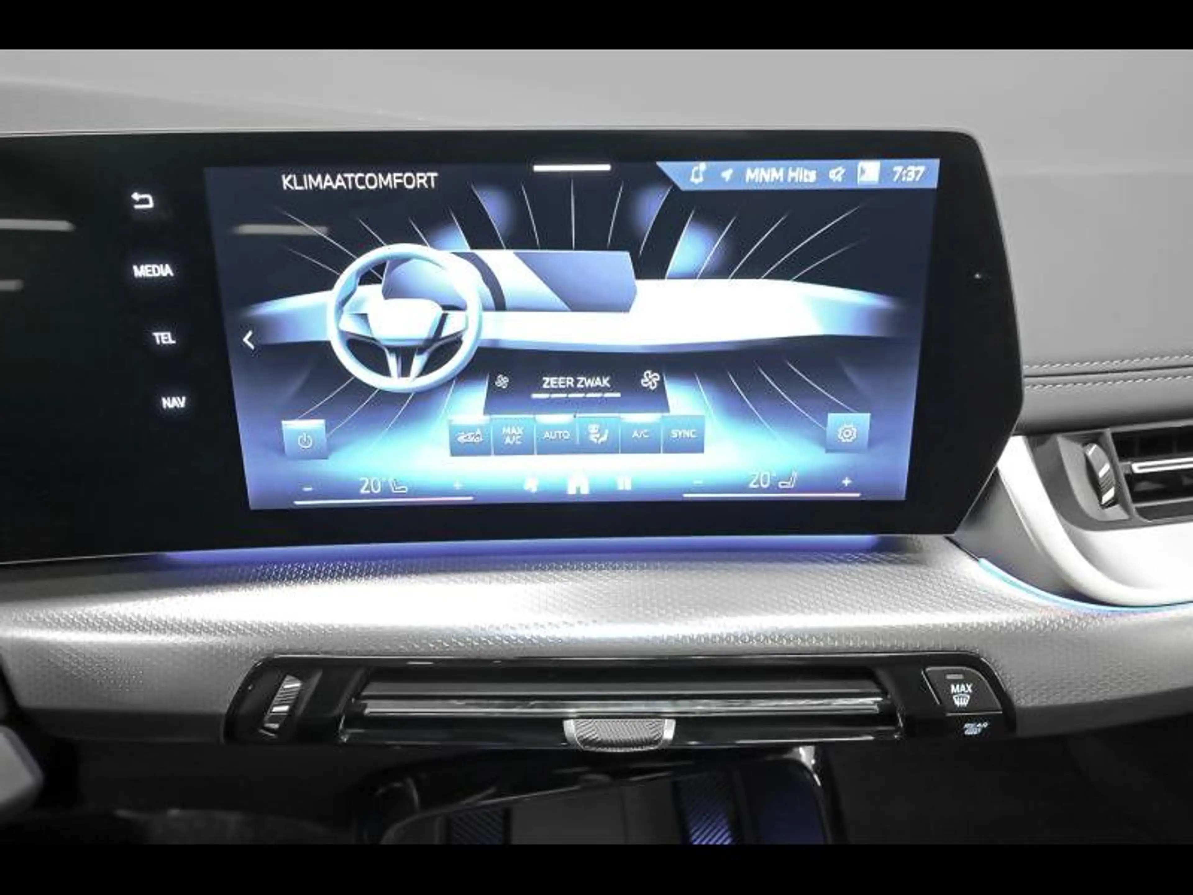 BMW 225 e xDrive Active Tourer/M-Sport — photo 12