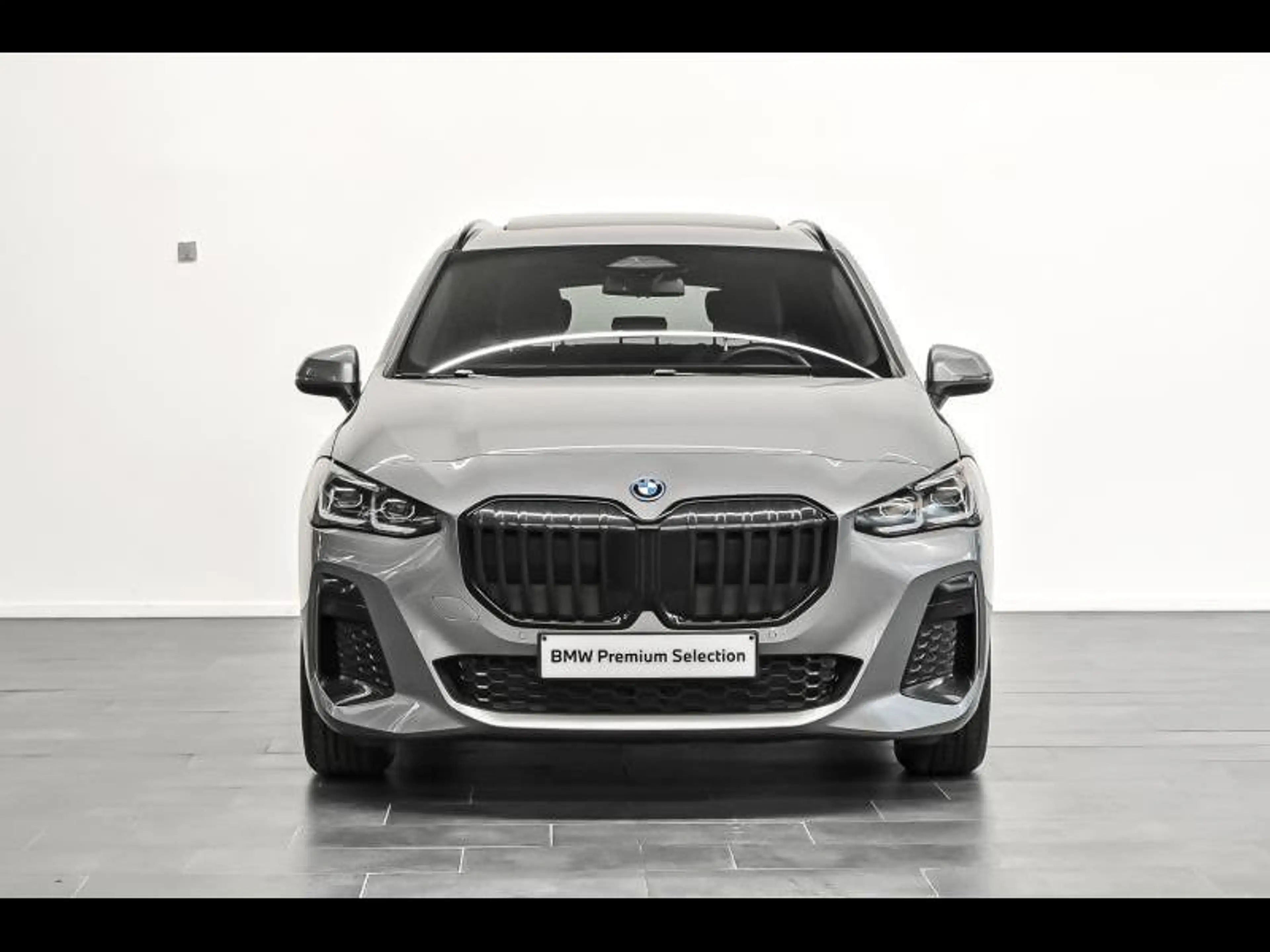 BMW 225 e xDrive Active Tourer/M-Sport — photo 2