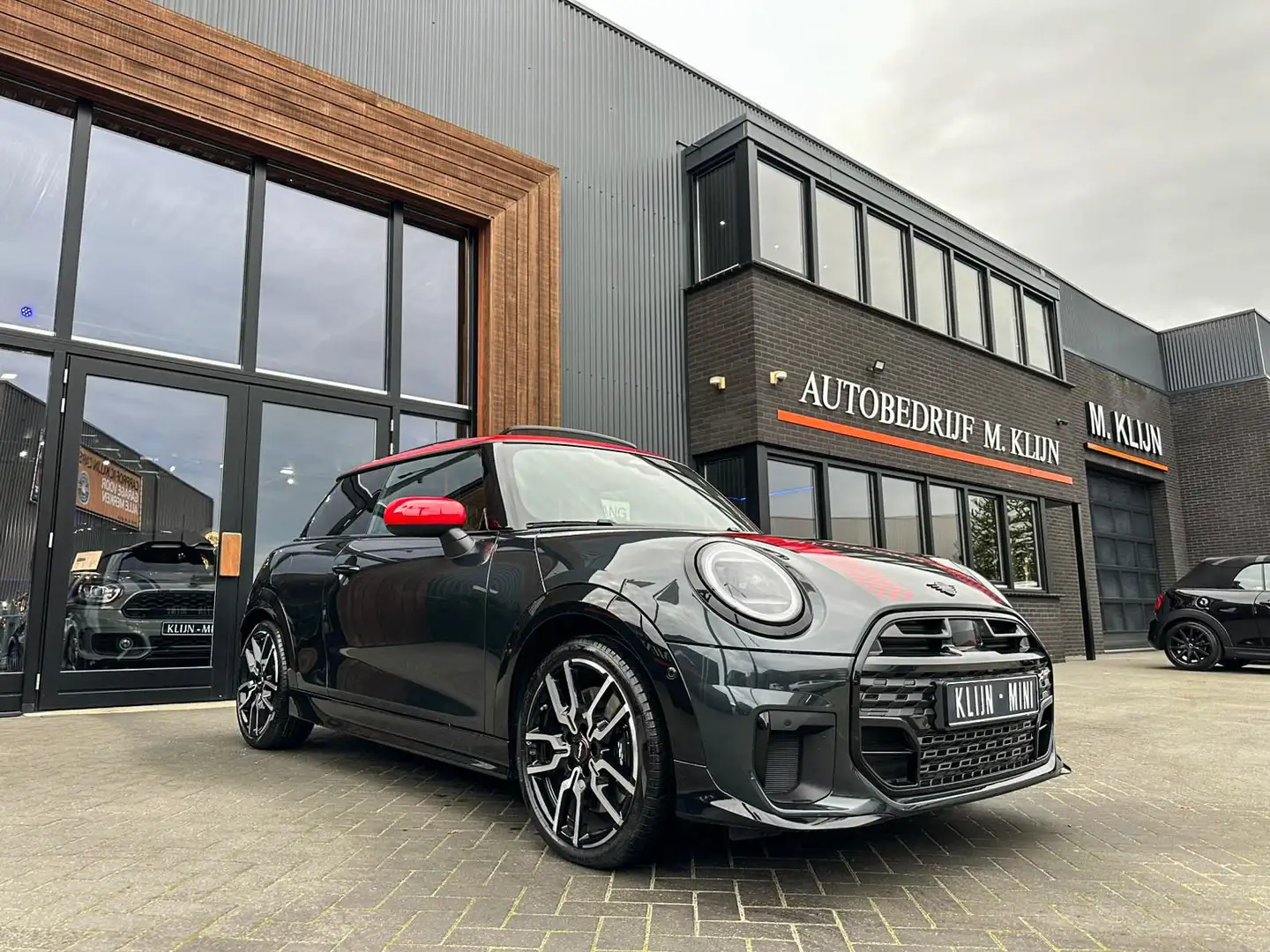 MINI Cooper S Mini 2.0 John Cooper Works M F1 aut 204pk/Pano/Cam Grijs - 1