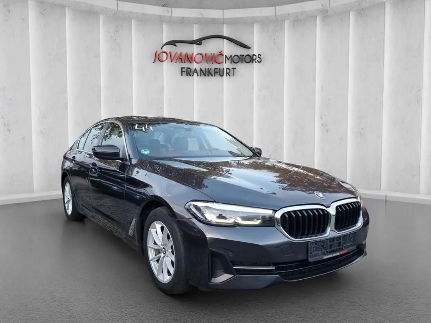 BMW 518 dA G30,Hybrid,Sportlenkrad,Schiebedach*44 Grau - 1