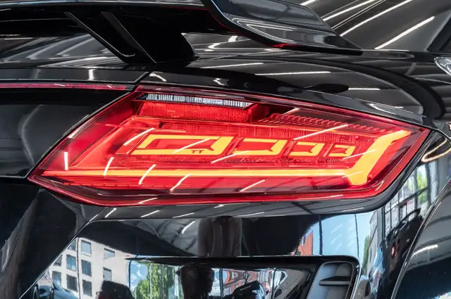 Audi TT view 8